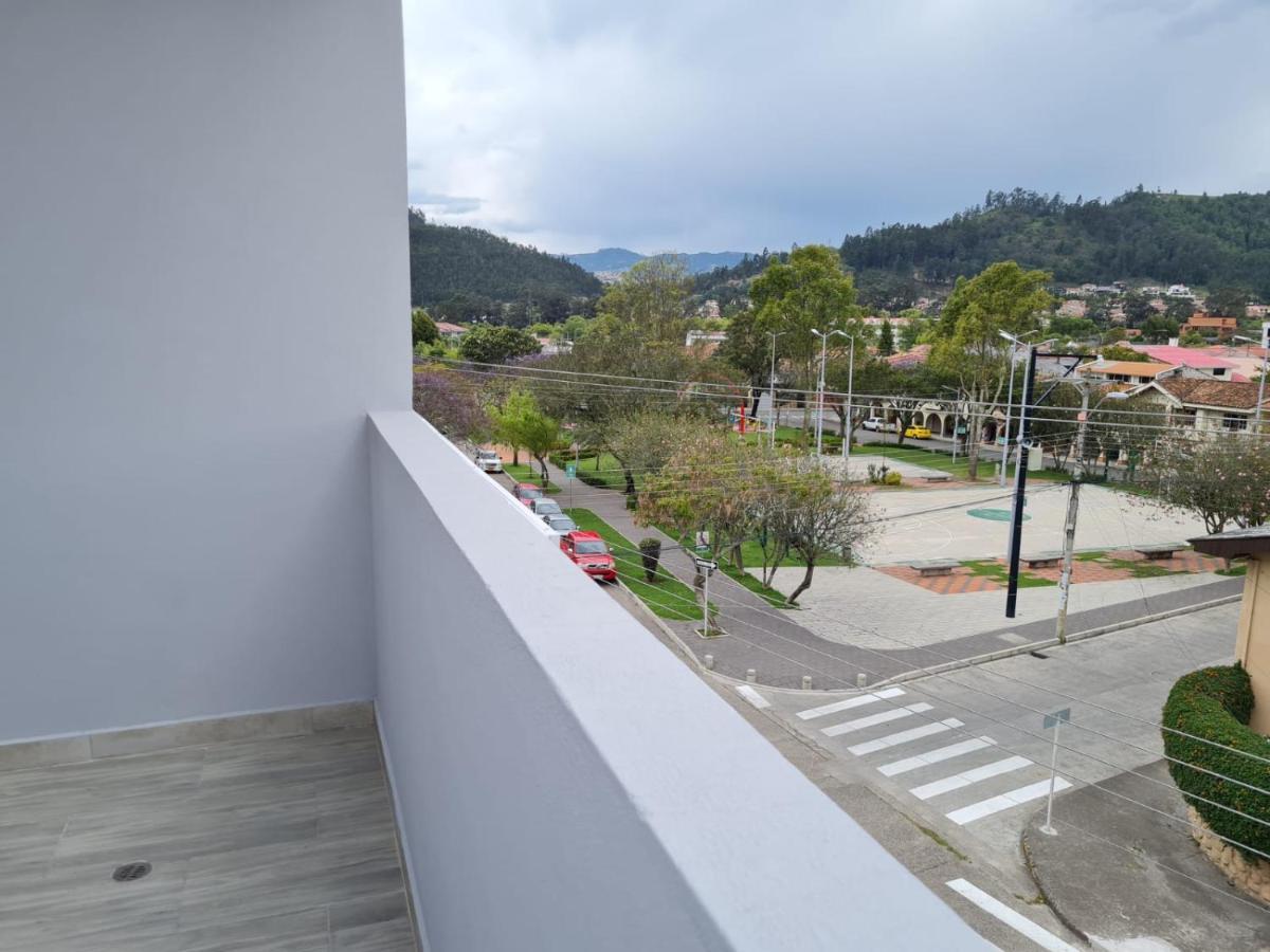 Hostal Morlaquita Cuenca Exterior foto